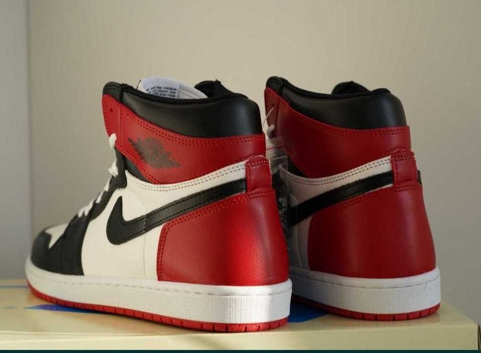 Jordan 1 Black-Toe  - 36-45 - lichidare stoc