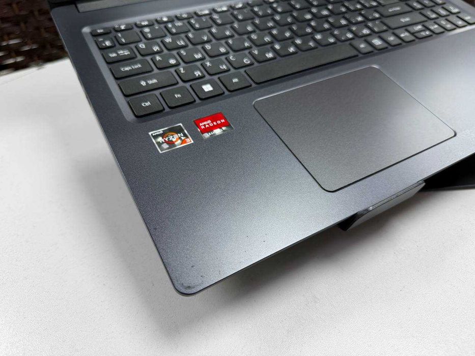 ACER Extensa Ryzen 3*ОЗУ 8*SSD 256*Для работы Шустрый