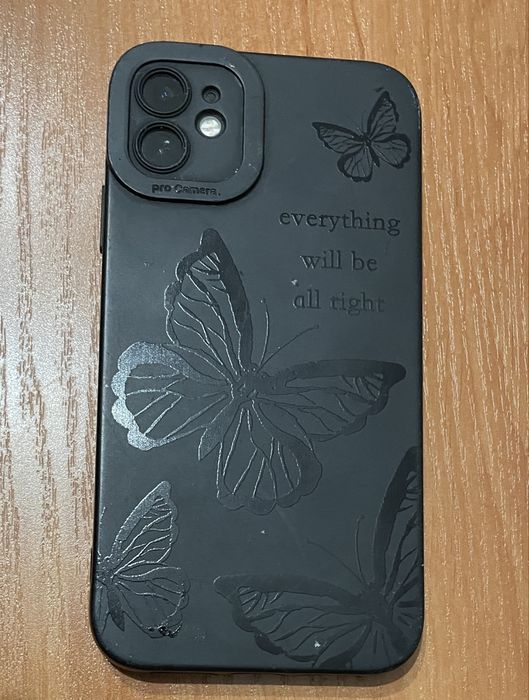 Apple Iphone 11 64GB + 4 калъфа