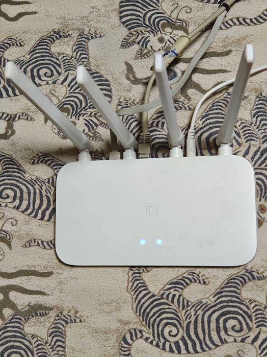 Xiaomi Mi Router 4A, AC1200 Безжичен рутер с Мощни антени