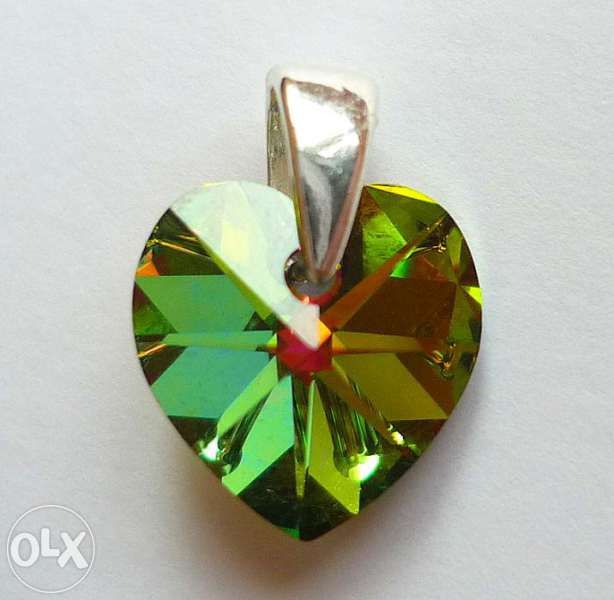 10мм Сваровски сърца - НОВИ със сребърен държач