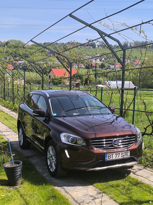 Vând/schimb Volvo xc60