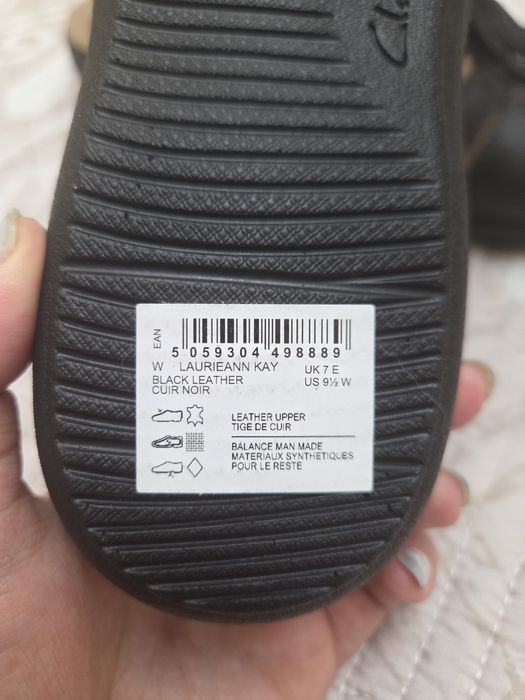 Босоножки кожаные Clarks