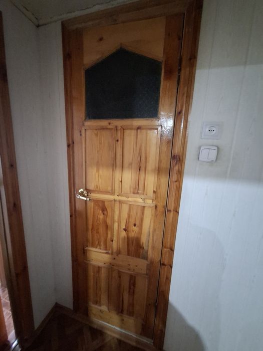 Деревянные двери