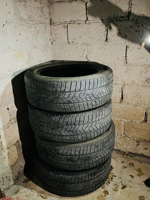 255/55/R20 шины новый