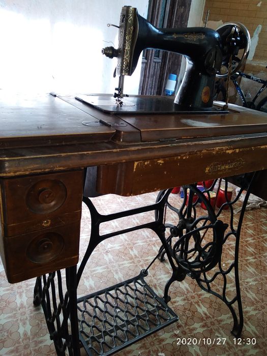 Швейная машинка Подольского завода