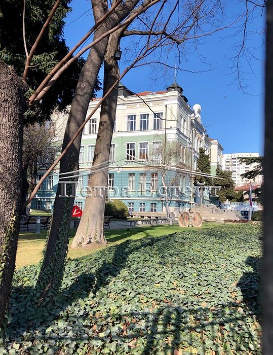Продава се Едностаен апартамент в Варна, Спортна зала - 25 кв.м за 1404 €/кв.м - Снимка #2
