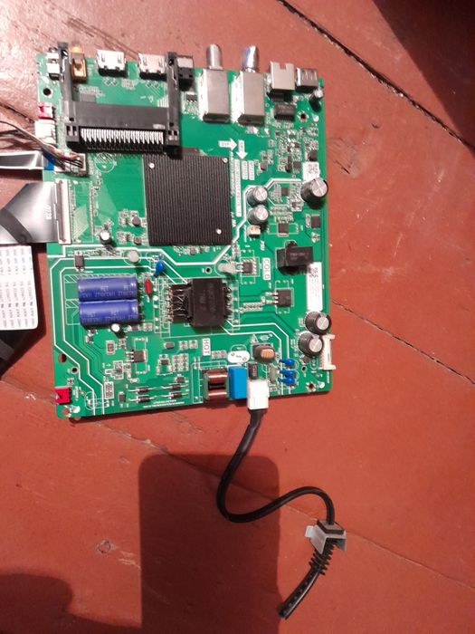 Продам плату от телевизора,со всеми модулями