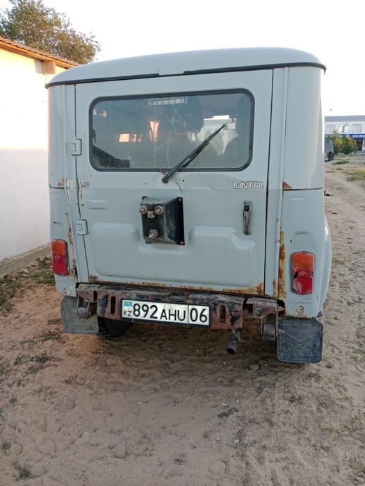 Уаз          Хантер