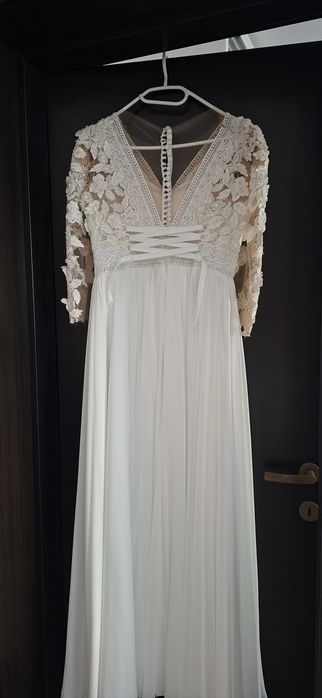 Vând rochie de mireasă