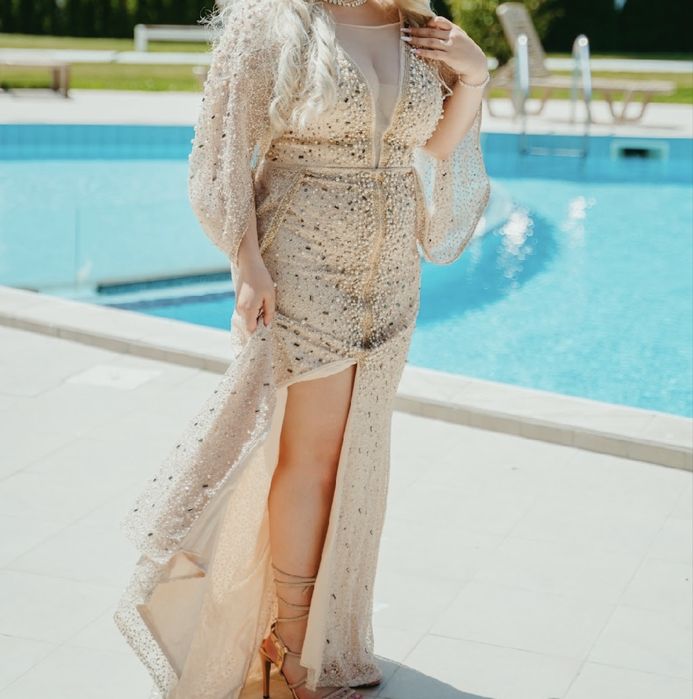 Официална рокля ,Абитуриентска рокля