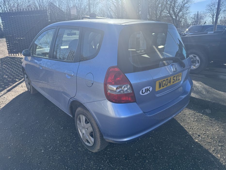 Honda Jazz 1.3i 83кс. 2005г. - НА ЧАСТИ