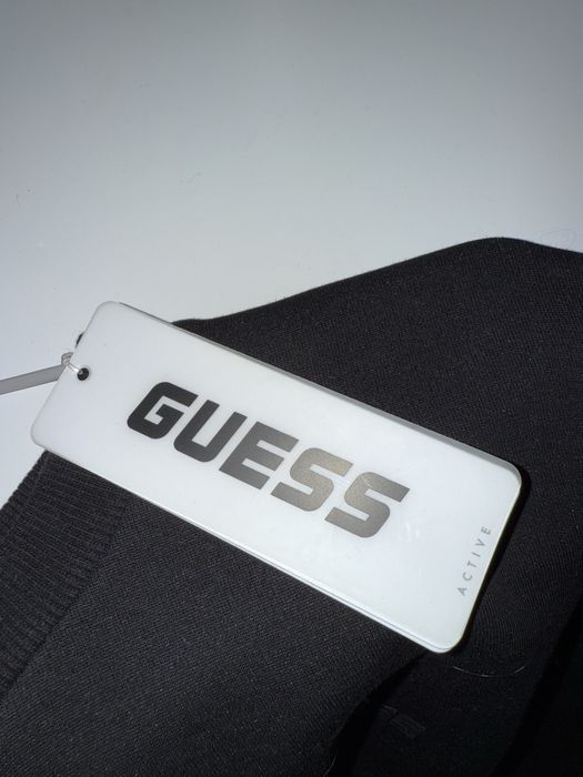 Guess оригинална блуза