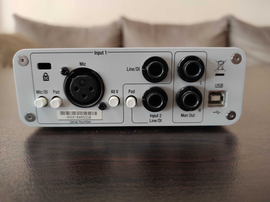 Аудио карта MBox 2 Mini - Digidesign (Avid), в отлично състояние