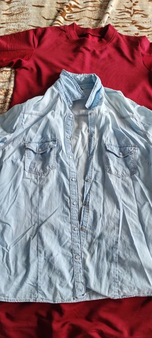 Отдам даром платье, рубашки