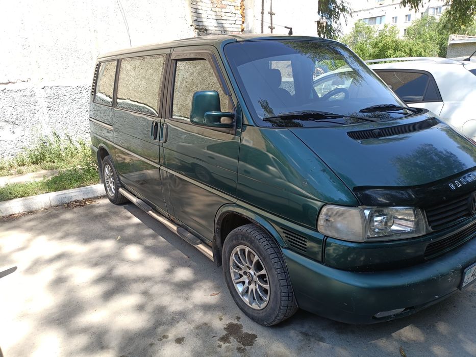 Продам машину бусик