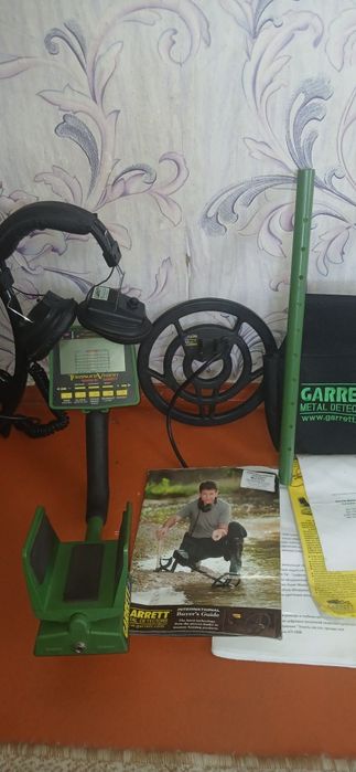 Продам металлоискатель гаррет