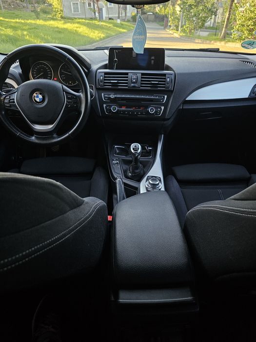 BMW 1 Series 2012 — imagine 5
