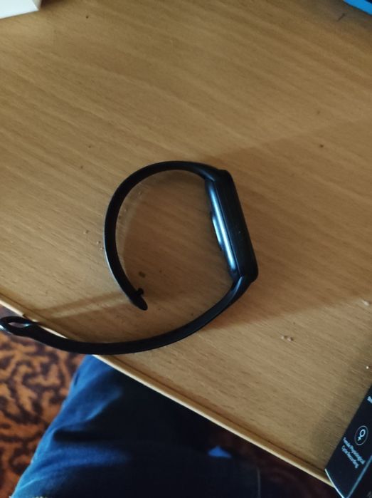 Продам часы    ксиоми