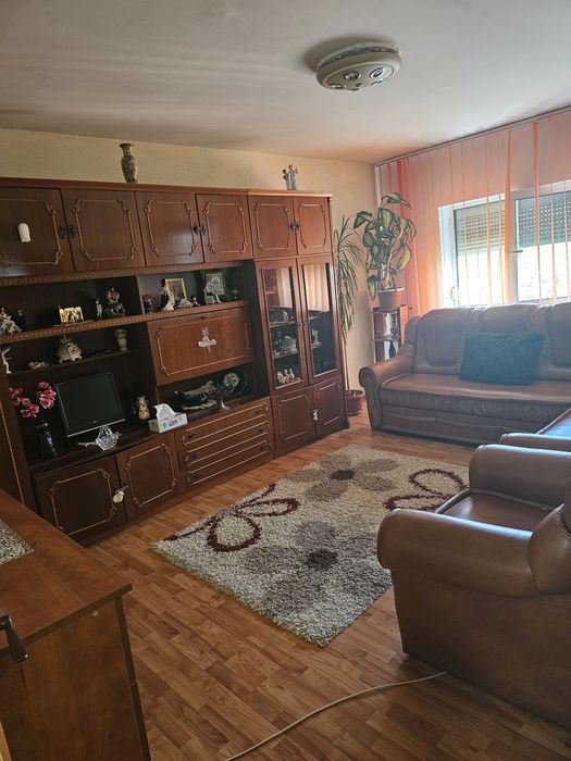 Apartament 3 camere Chitila zona Kaufland