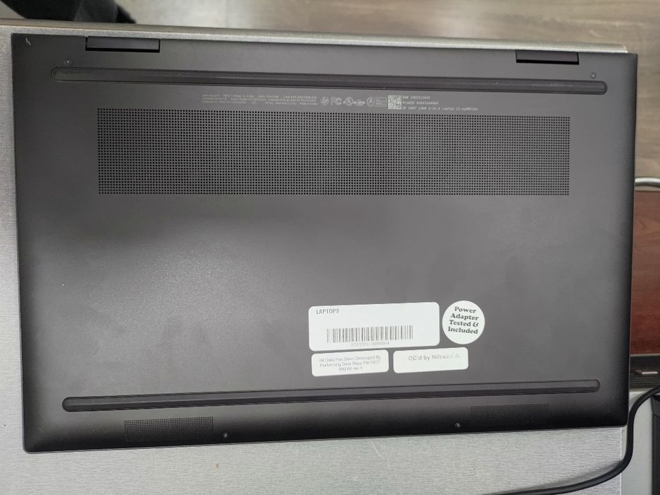 HP 15 ENVY | RYZEN 7 5825U | 16 RAM| 256 nvme