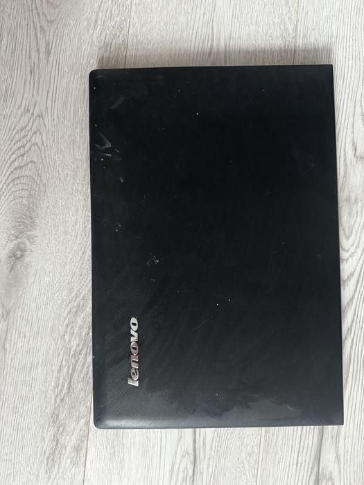 Lenovo G-50-30.