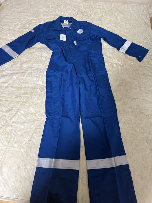 Продается летний огнестойкий комбинезон, есть размерц