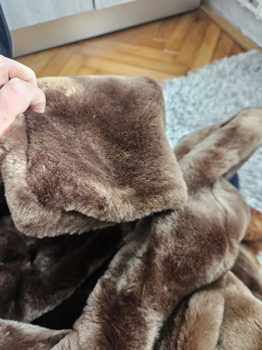 Blană model vechi, confecționata in România