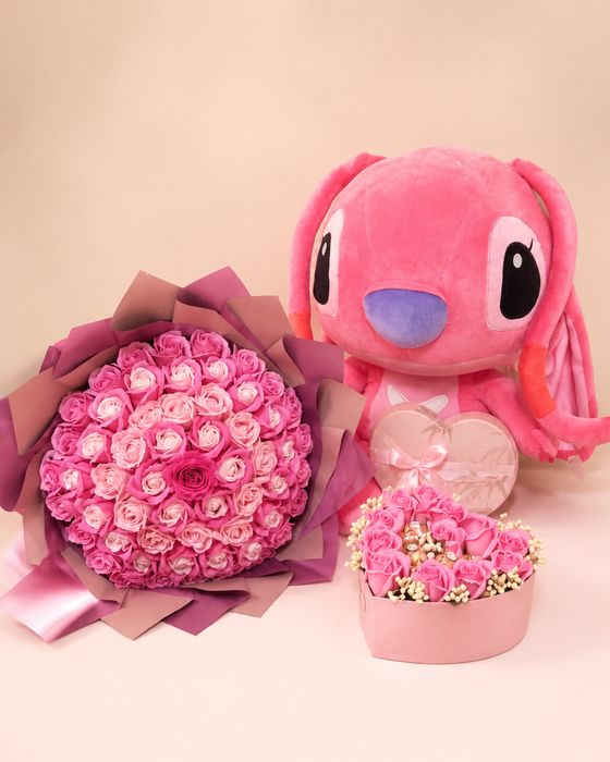 Pachet cadou Angel cu buchet 75 trandafiri și cutie inimă