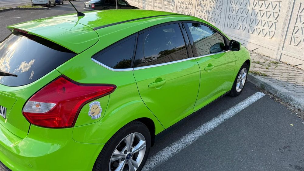 FORD Focus 2013 — imagine 3