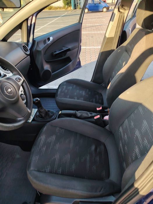 Opel Corsa 2014 benzina