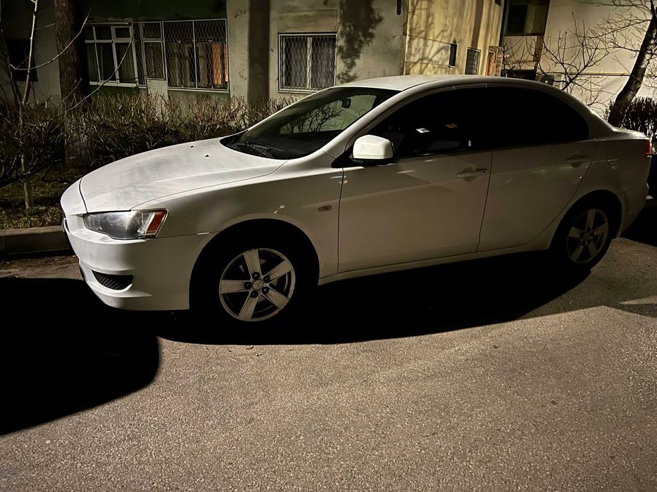 MITSUBISHI Lancer 2009 — imagine 3