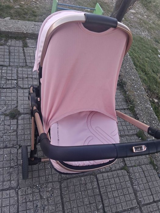 Бебешка количка Chipolino Infiniti