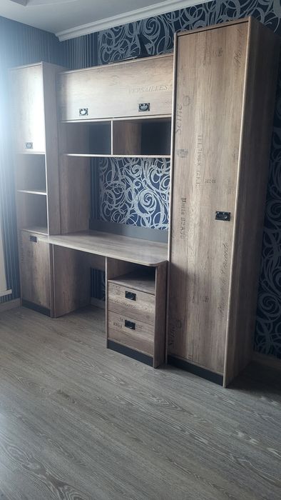 Продам детский шкаф (Россия)