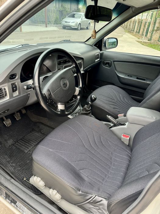 Nexia 2 сотилади Donc 1.6