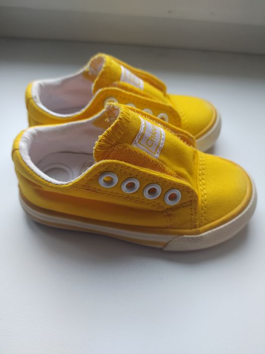 Кеды  Chicco размер 20  8000 тыс