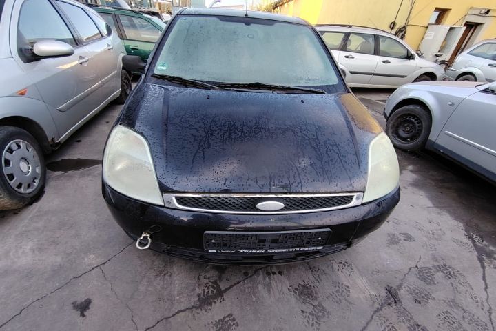 Oglinda dreapta Ford Fiesta 2002 1.4 MT (80 hp)