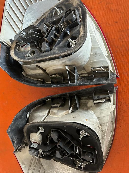 Stop spate stanga-dreapta BMW Seria 1 E87