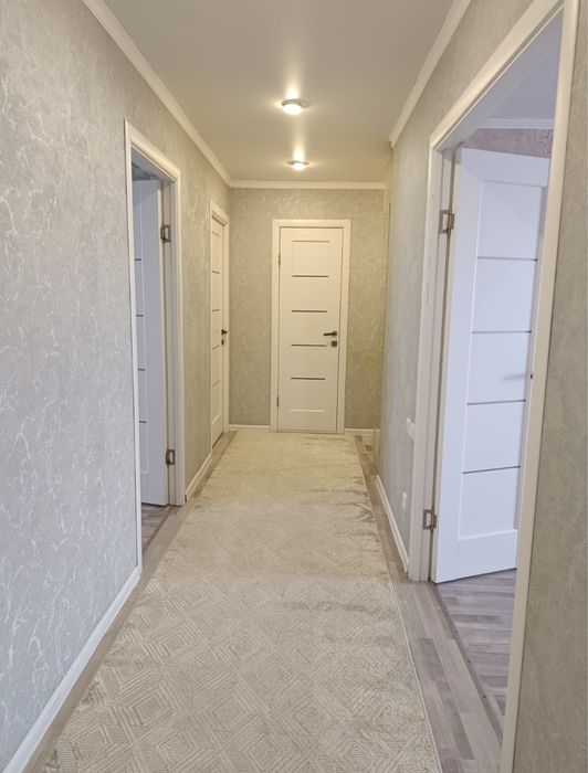 Продам квартиру 4 комнаты