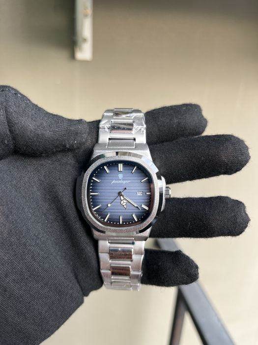 Часовник poedegar НАМАЛЕН!