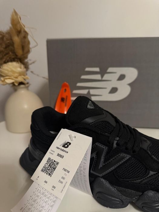 Adidasi New Balance 9060 Full Black