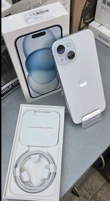 Iphone 15 128gb.