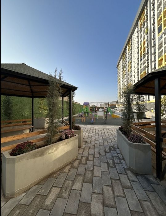 Zudlik bilan 1 xona uy sotiladi. Shahar markazida