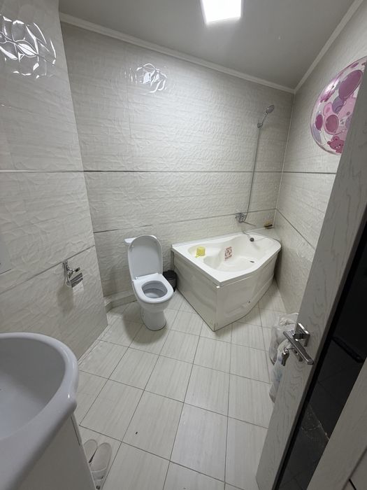 Qizlarga sheriklikga Sergeli 8 A golden house