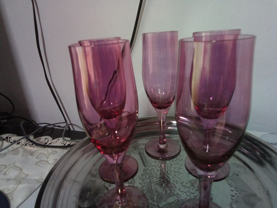 Чаши за шампанско