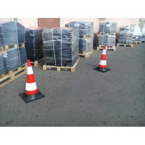 Светлоотразителни конуси паркинг път строителен обект