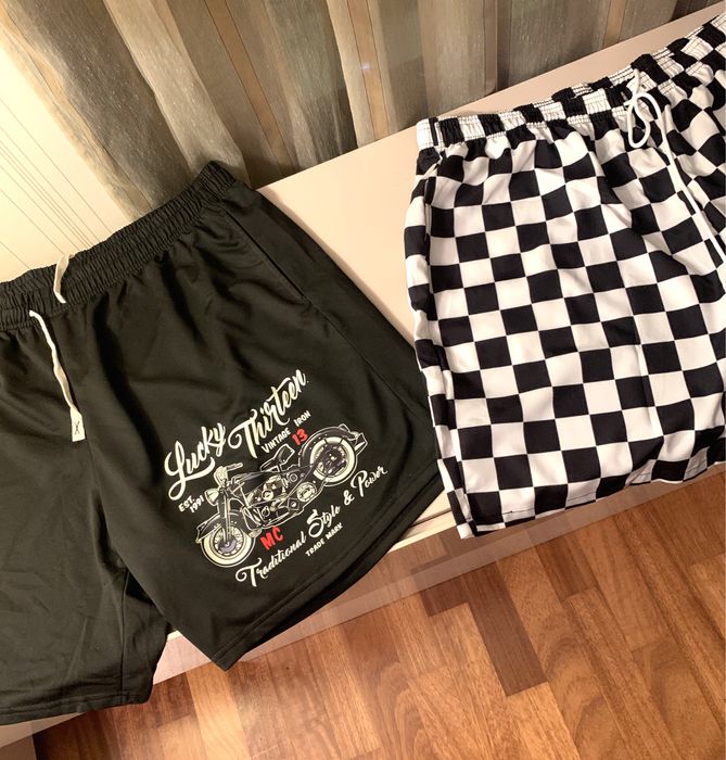 2 Bermude barbati material sintetic masura 56