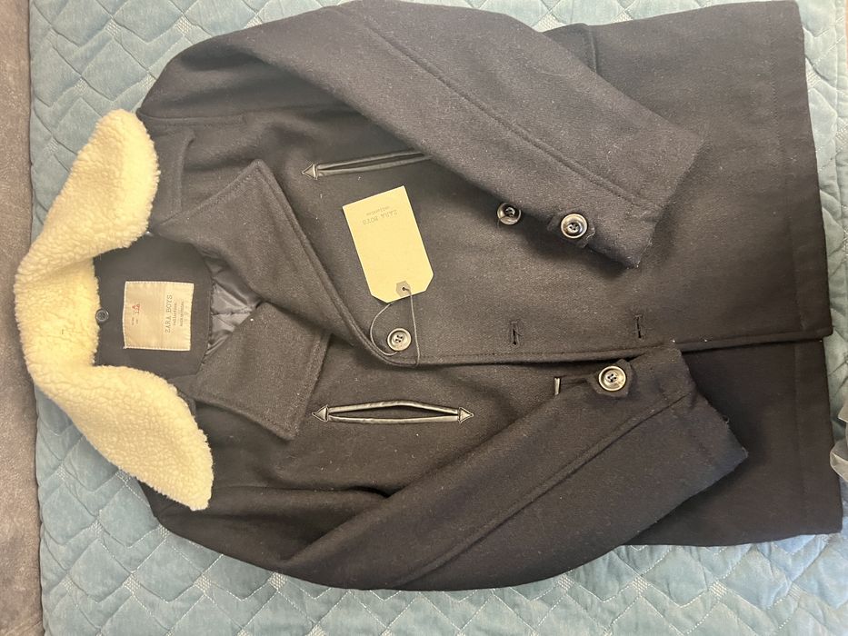 Мальчиковое пальто