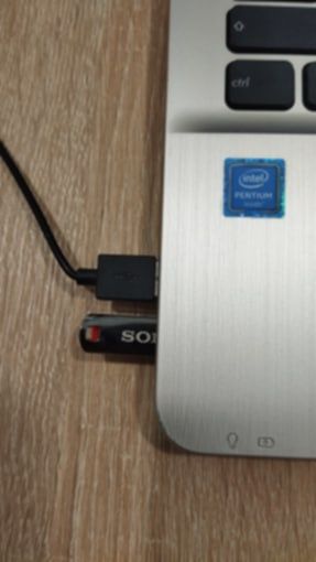 Флашка SONY 2TB .