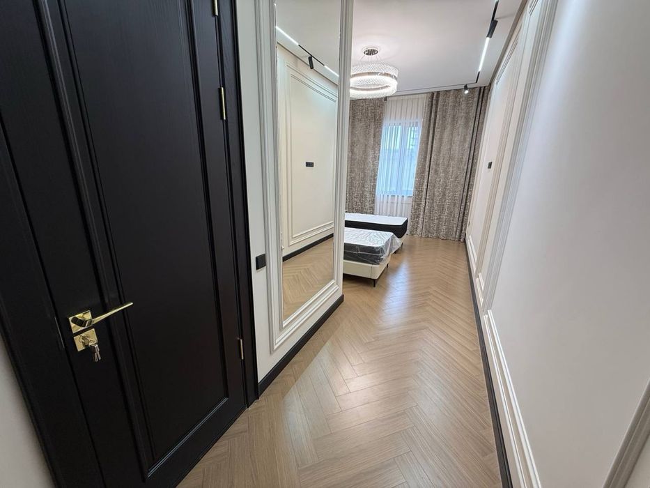 Жк Мухташам-Сдается новая 3-х комнатная квартира в центре города!